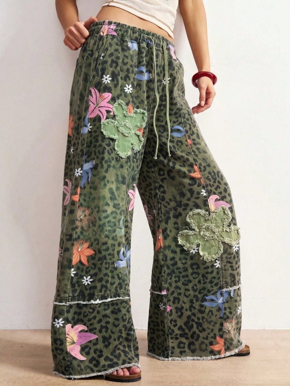 Army Green Casual Women's Leopard Print Floral Wide Leg Loose Long Pants - Picture 5 of 7